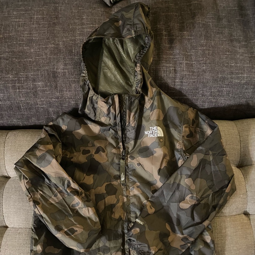 North face Windbreaker
